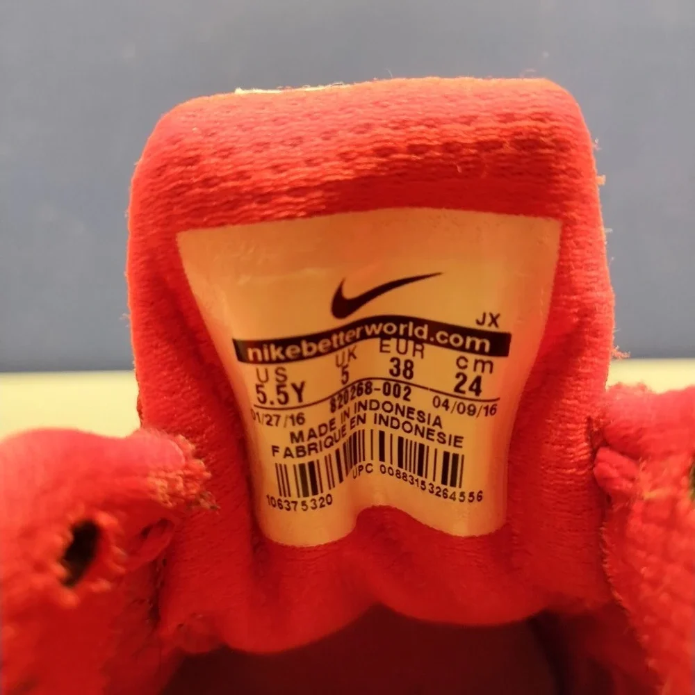 Nike‎ Air Max Dynasty Low Top Sneaker Youth 5.5Y Multi Lace Up Logo 820268-002